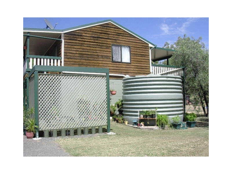 33 Juliet Street, Gayndah QLD 4625