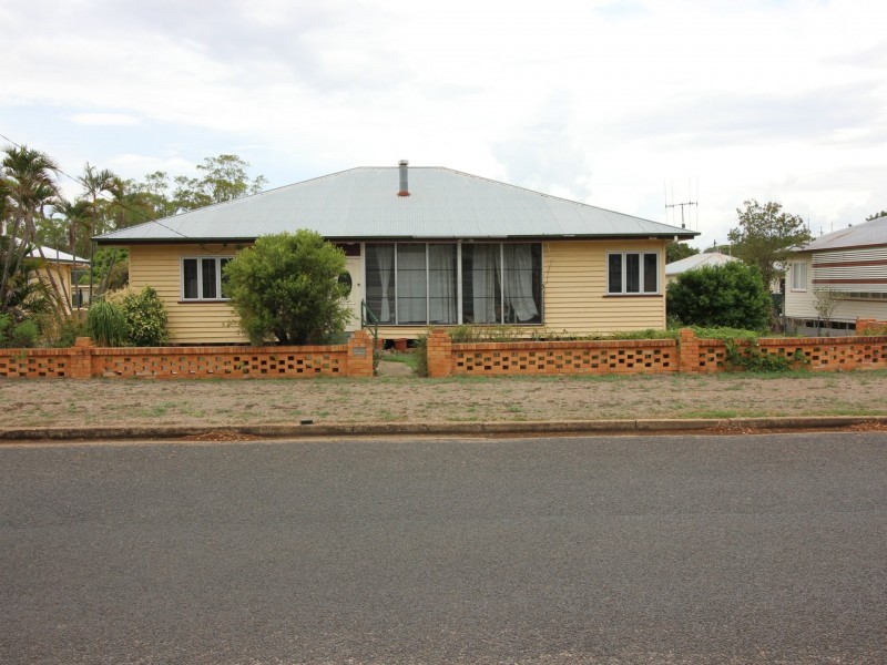 79 Meson Street, Gayndah QLD 4625