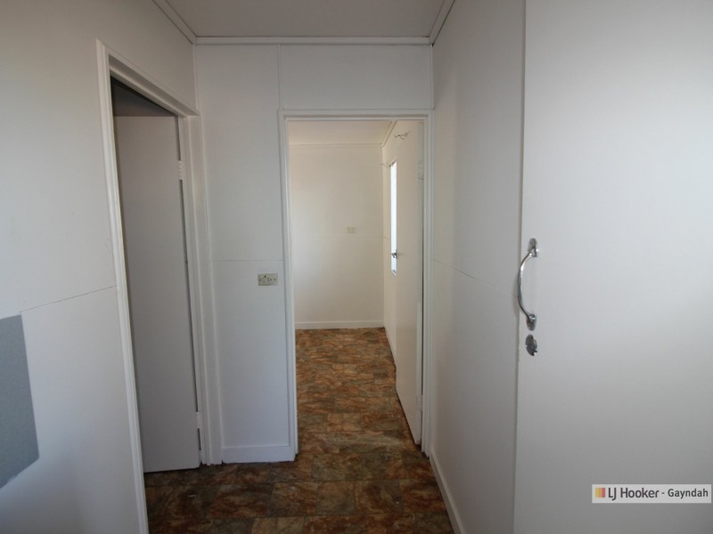 1A Walker, Gayndah QLD 4625