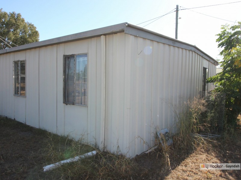 1A Walker, Gayndah QLD 4625