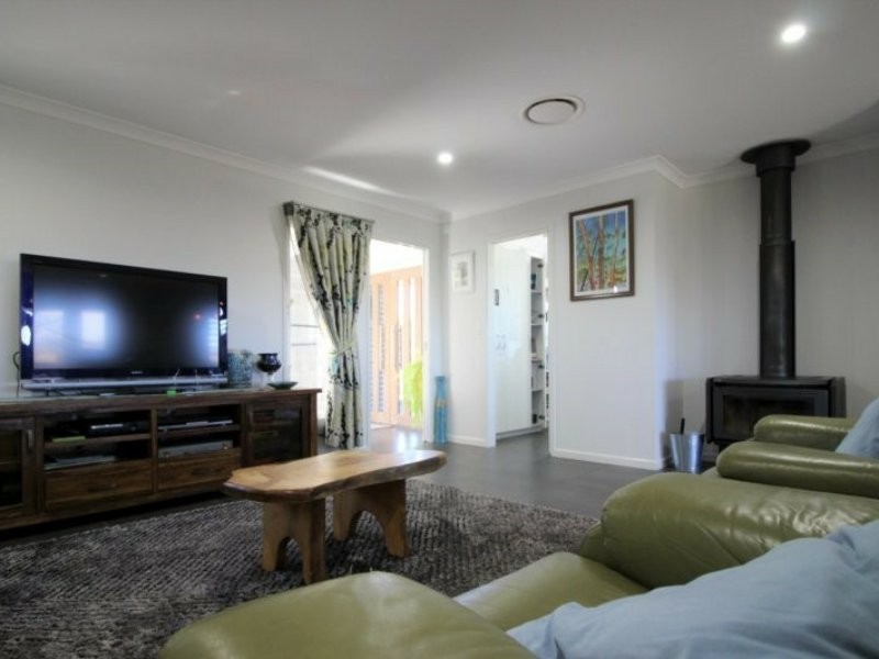 479 Sandy Camp Road, Mount Perry QLD 4671