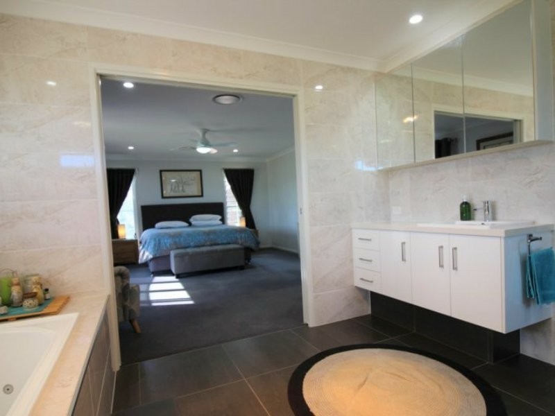 479 Sandy Camp Road, Mount Perry QLD 4671