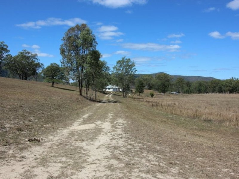 32 Huth Road, Mount Perry QLD 4671