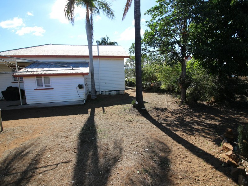 1 Maud Street, Gayndah QLD 4625