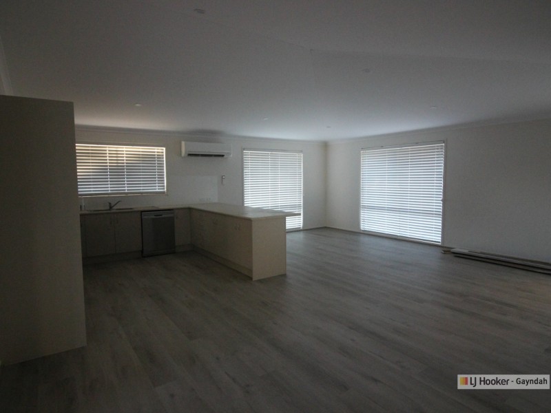 14 Carey Street, Gayndah QLD 4625