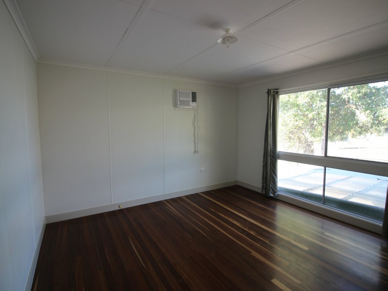 42 Meyer Street, Gayndah QLD 4625