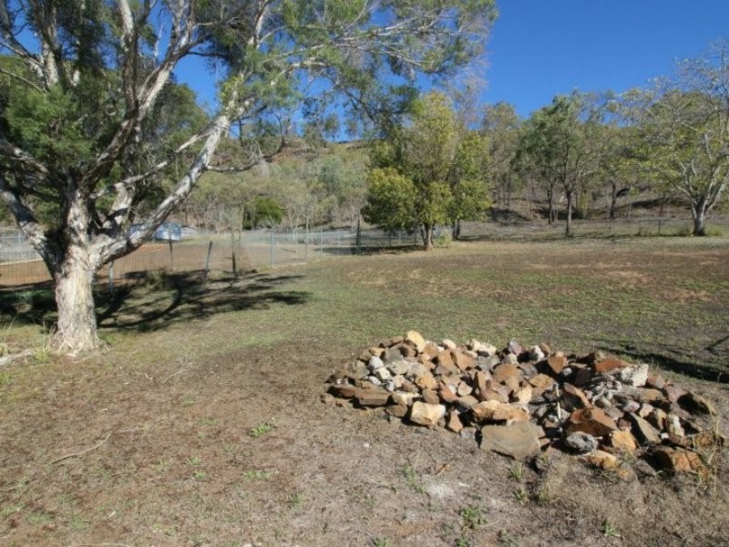 40 Porter Street, Gayndah QLD 4625