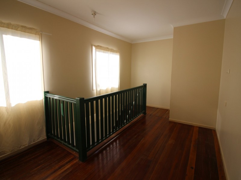 7 Gertrude Street, Gayndah QLD 4625