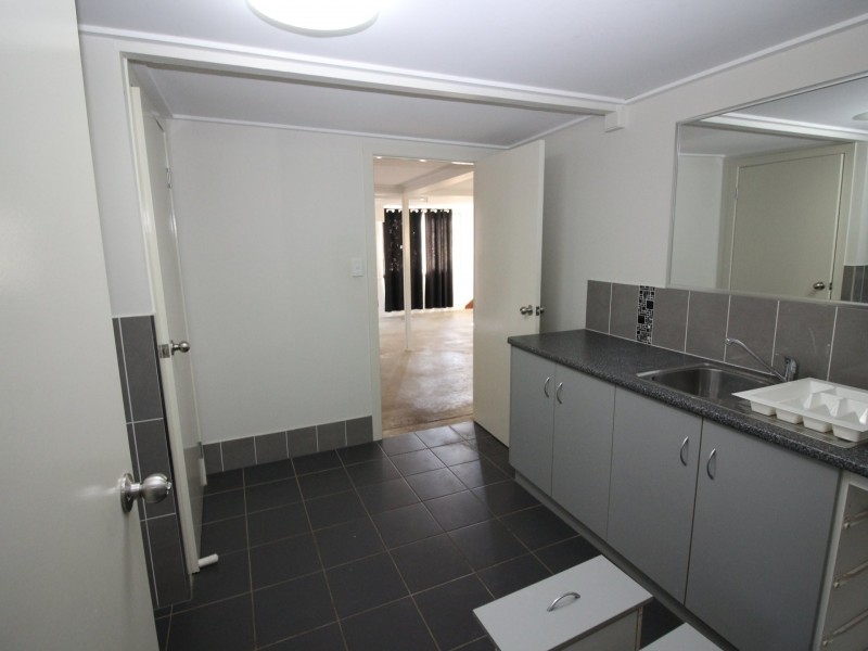 7 Gertrude Street, Gayndah QLD 4625