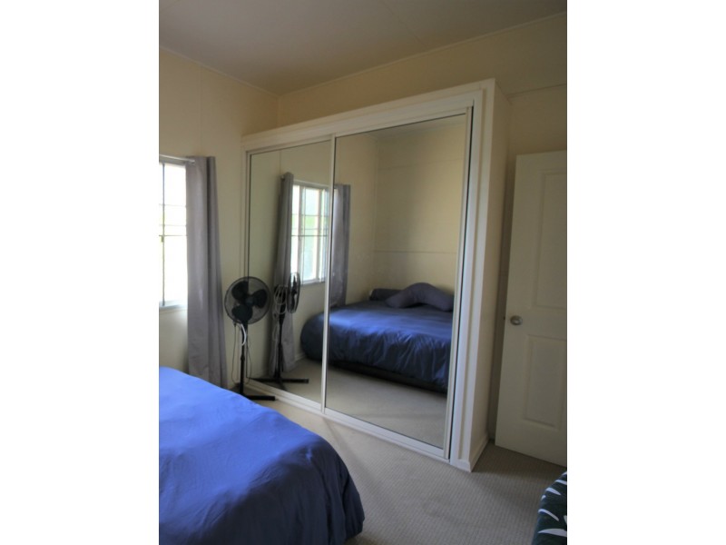 9 Station Street, Gayndah QLD 4625