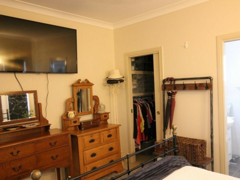 25 – 27 Queen Street, Gayndah QLD 4625