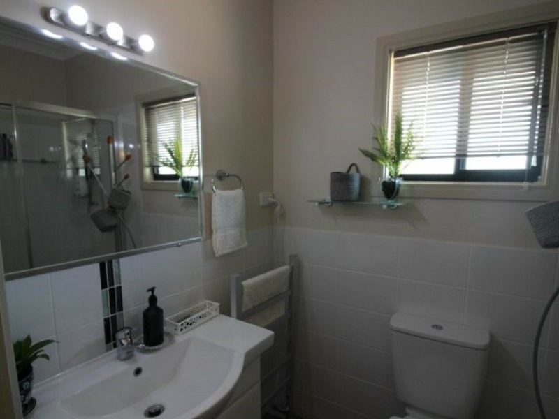 25 – 27 Queen Street, Gayndah QLD 4625