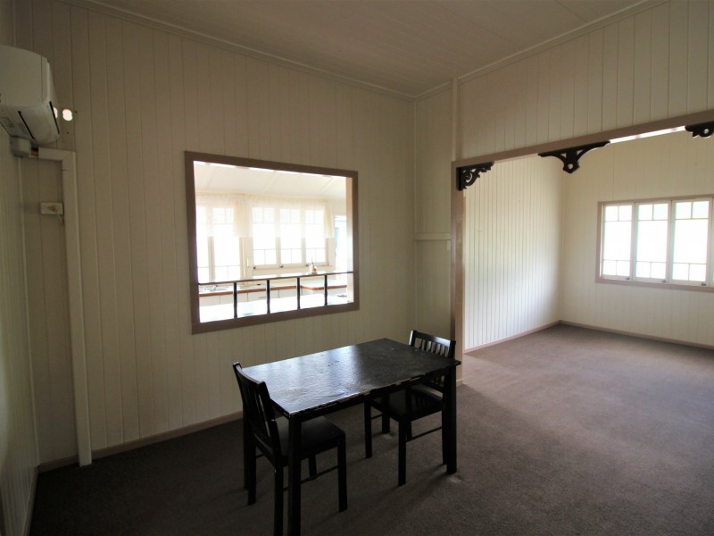 53 Warton Street, Gayndah QLD 4625