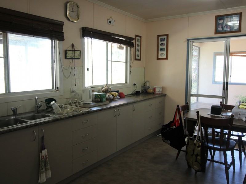 49 Boyd Street, Gayndah QLD 4625