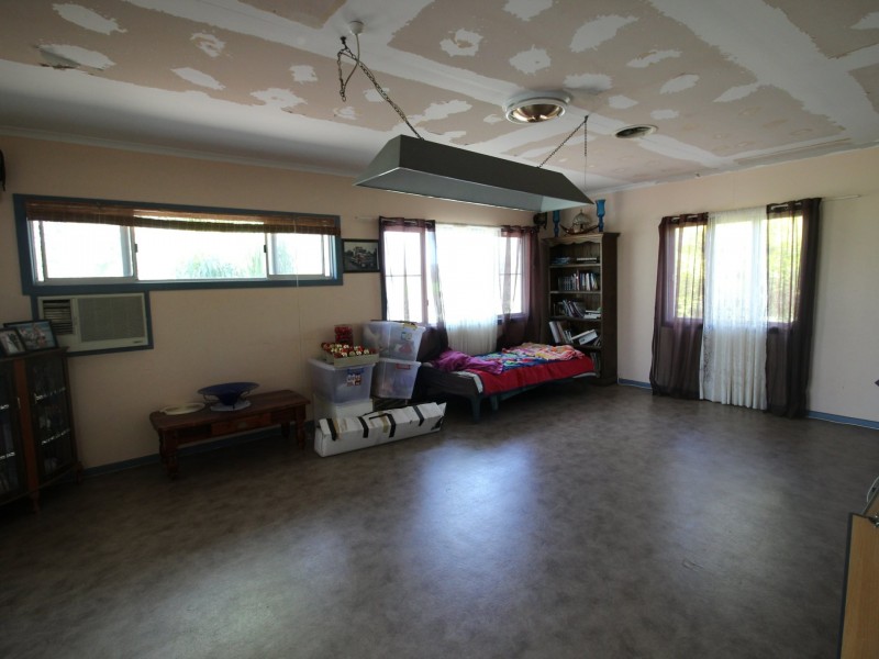 49 Boyd Street, Gayndah QLD 4625