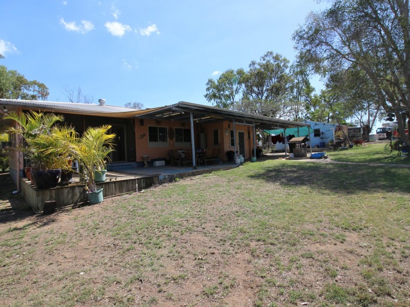 49 Boyd Street, Gayndah QLD 4625