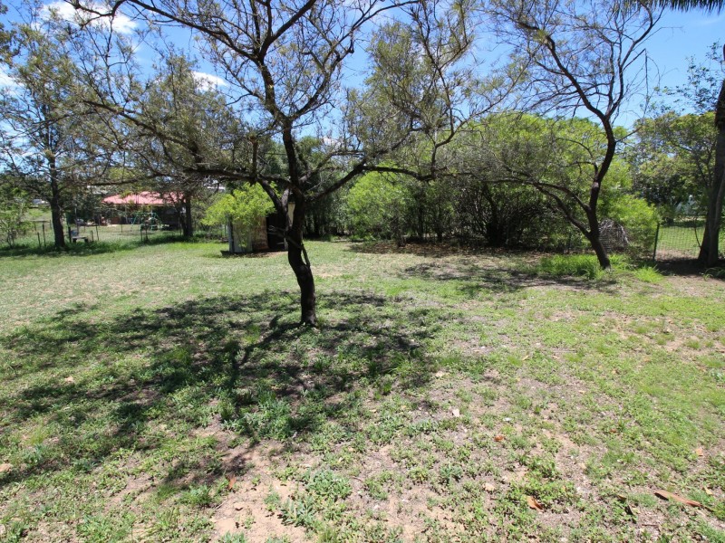 7 Station Street, Gayndah QLD 4625