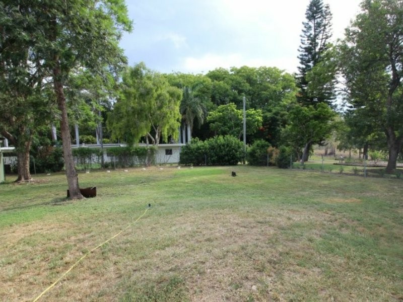 48 Boyd Street, Gayndah QLD 4625
