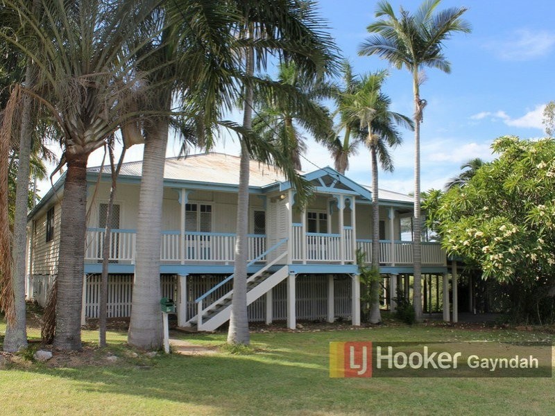 4 Simon Street, Gayndah QLD 4625