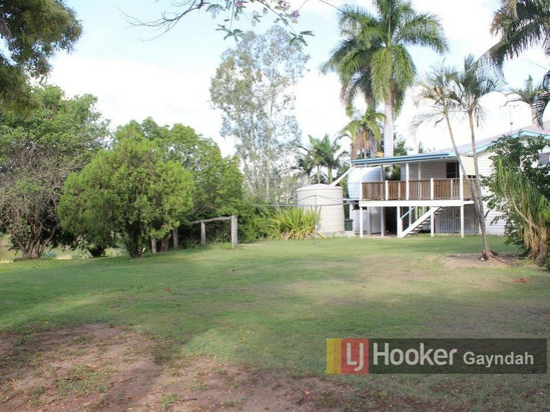 4 Simon Street, Gayndah QLD 4625