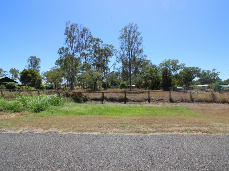 17A John Street, Biggenden QLD 4621