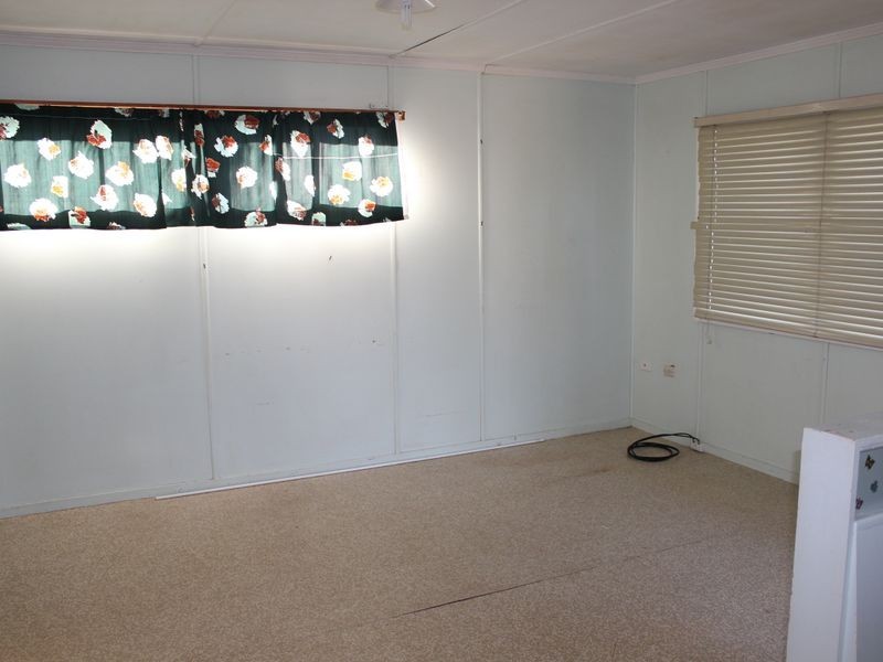 98B Porter, Gayndah QLD 4625