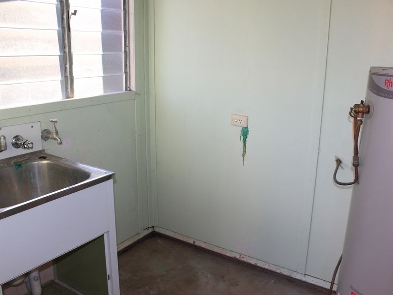 98B Porter, Gayndah QLD 4625