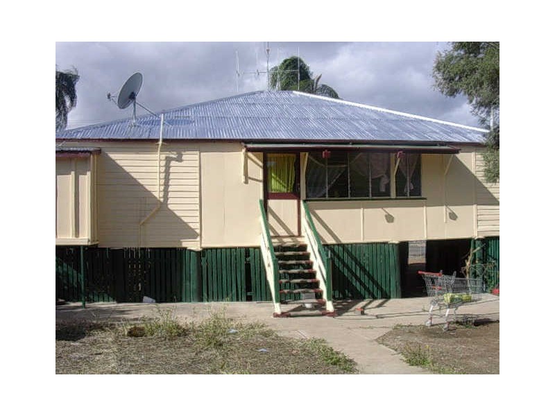 40-42 Moreton Street, Eidsvold QLD 4627