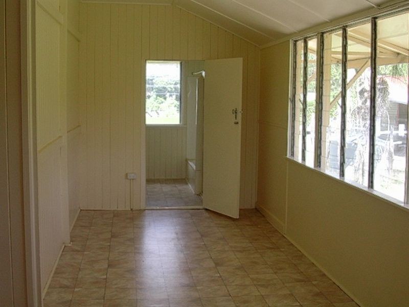 40-42 Moreton Street, Eidsvold QLD 4627