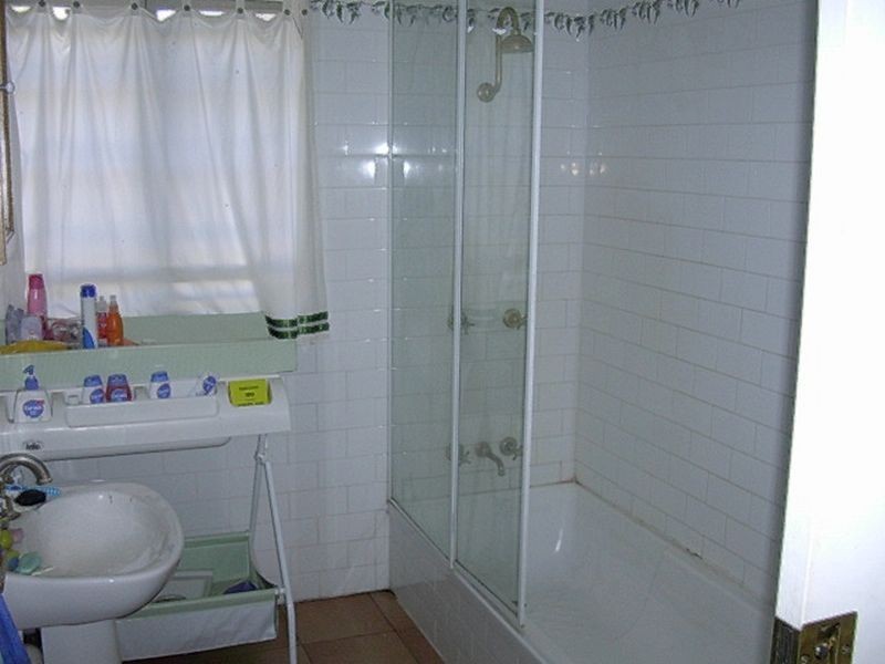 36 Fielding Street, Gayndah QLD 4625