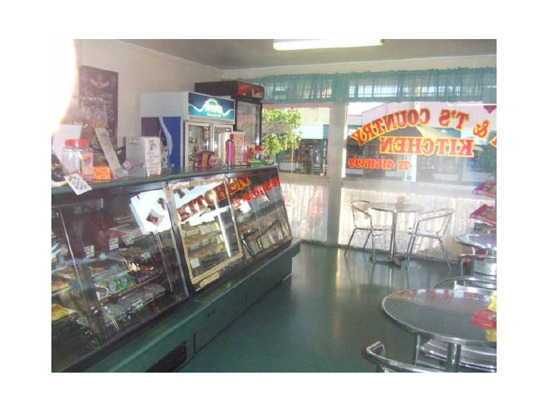 8 Capper Street, Gayndah QLD 4625