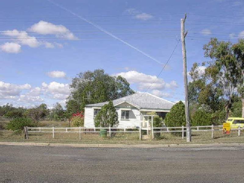 43 SIMON STREET, Gayndah QLD 4625