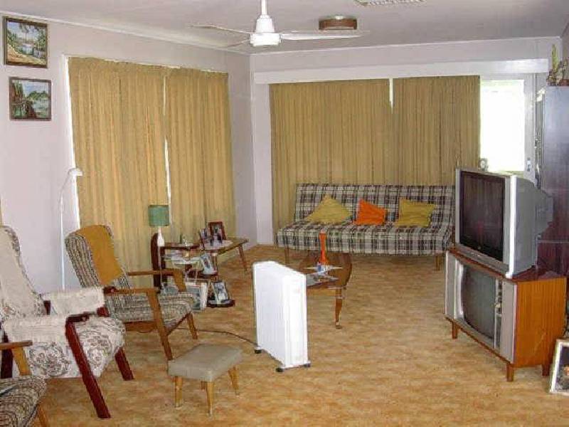 16 East Maud Street, Gayndah QLD 4625