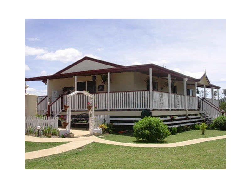 12 LEGGETT STREET, Gayndah QLD 4625
