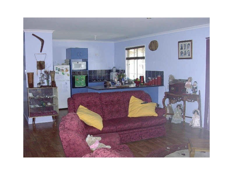 12 LEGGETT STREET, Gayndah QLD 4625