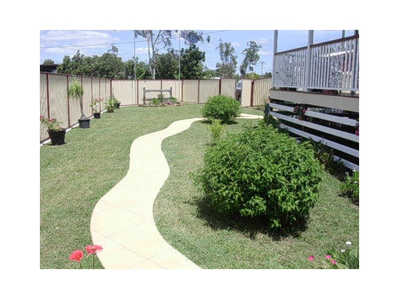 12 LEGGETT STREET, Gayndah QLD 4625