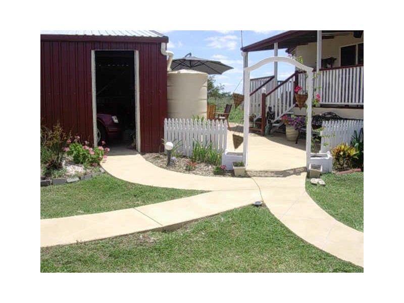 12 LEGGETT STREET, Gayndah QLD 4625