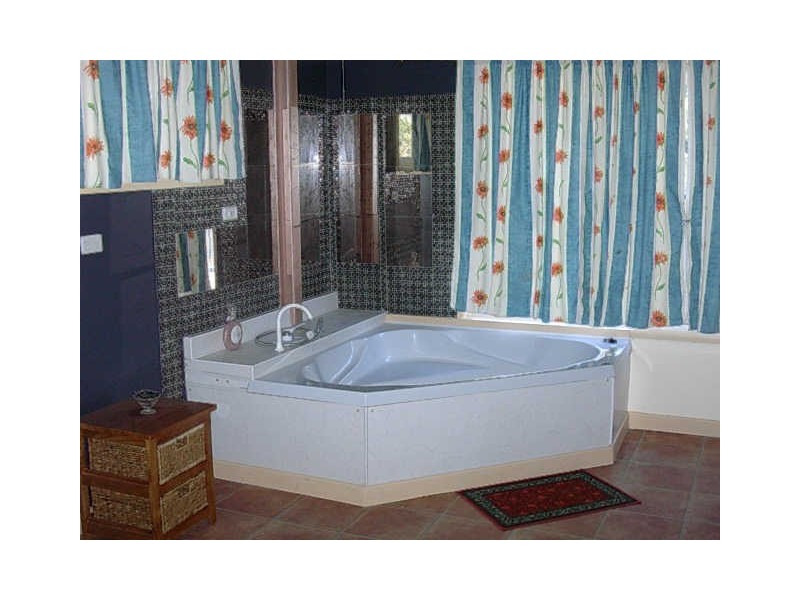 41 Dalgangal Road, Gayndah QLD 4625