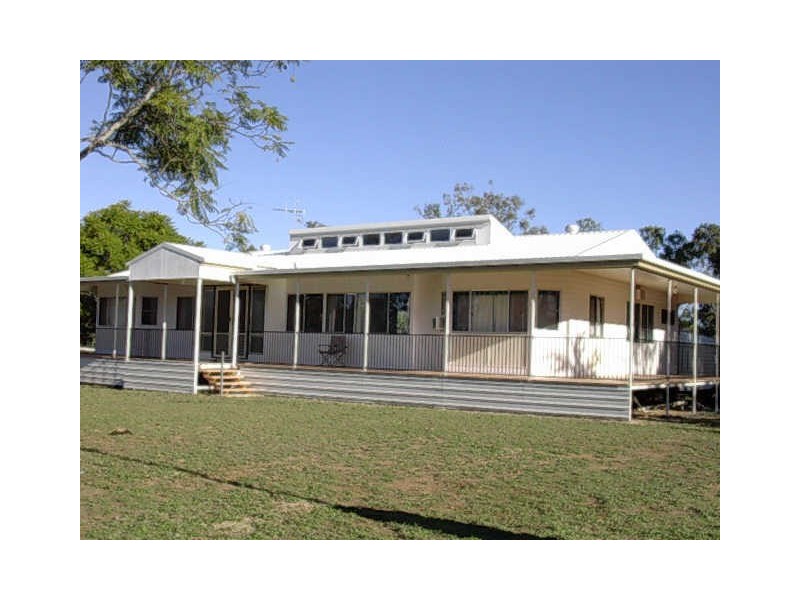 41 Dalgangal Road, Gayndah QLD 4625