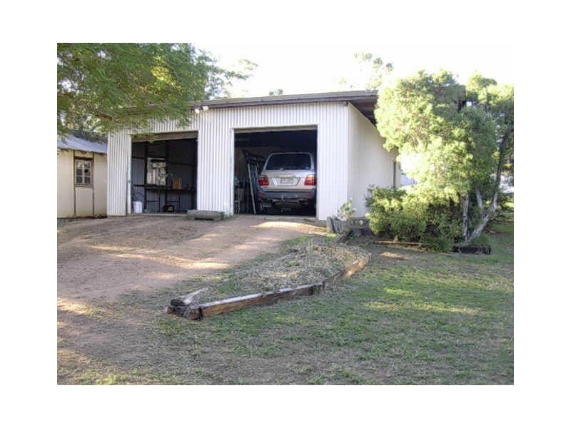 7 Boyd Street,, Gayndah QLD 4625