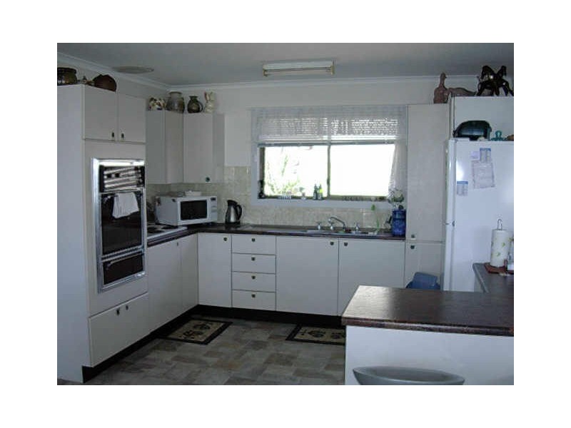 36 Porter Street, Gayndah QLD 4625