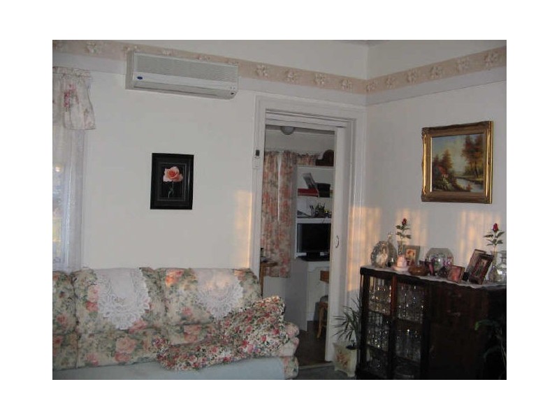 12 Boorunbeh Street, Gayndah QLD 4625