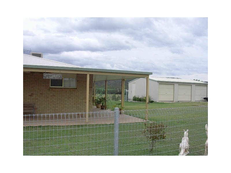 138 BARLYNE ROAD, Gayndah QLD 4625