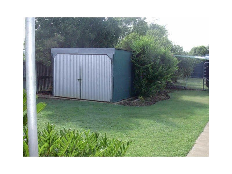 43 Elizabeth Street, Mundubbera QLD 4626