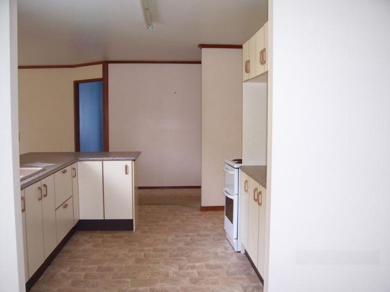 62 Porter Street, Gayndah QLD 4625