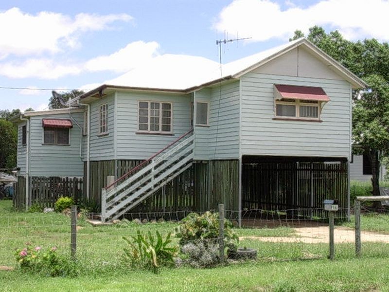 36 Fielding Street, Gayndah QLD 4625