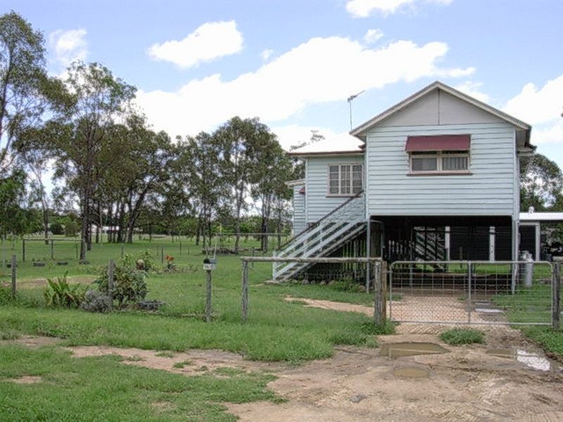 36 Fielding Street, Gayndah QLD 4625