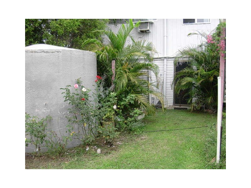 26 Pineapple Street, Gayndah QLD 4625