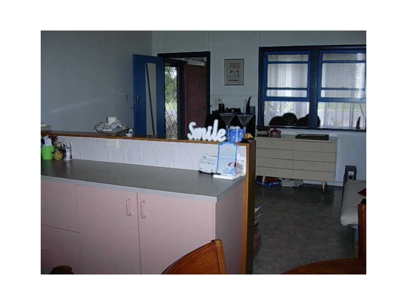 26 Pineapple Street, Gayndah QLD 4625