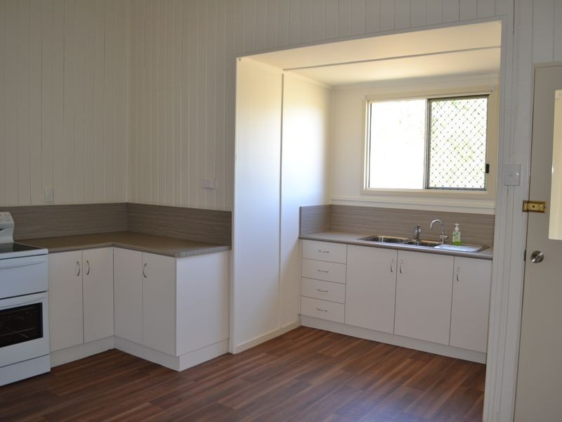19 Downing Street, Gayndah QLD 4625